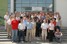 Gruppenbild von den Teilnehmern des Symposiums