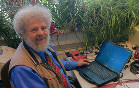 Noch lange nicht im Ruhestand: Prof. Dr. Wolfgang Ecke freut sich über die hohe Auszeichnung aus Edinburgh.