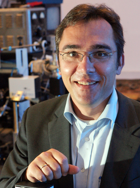 Prof. Dr. Jürgen Popp - Wissenschaftlicher Direktor des IPHT und Lehrstuhlinhaber für Physikalische Chemie der Universität Jena.